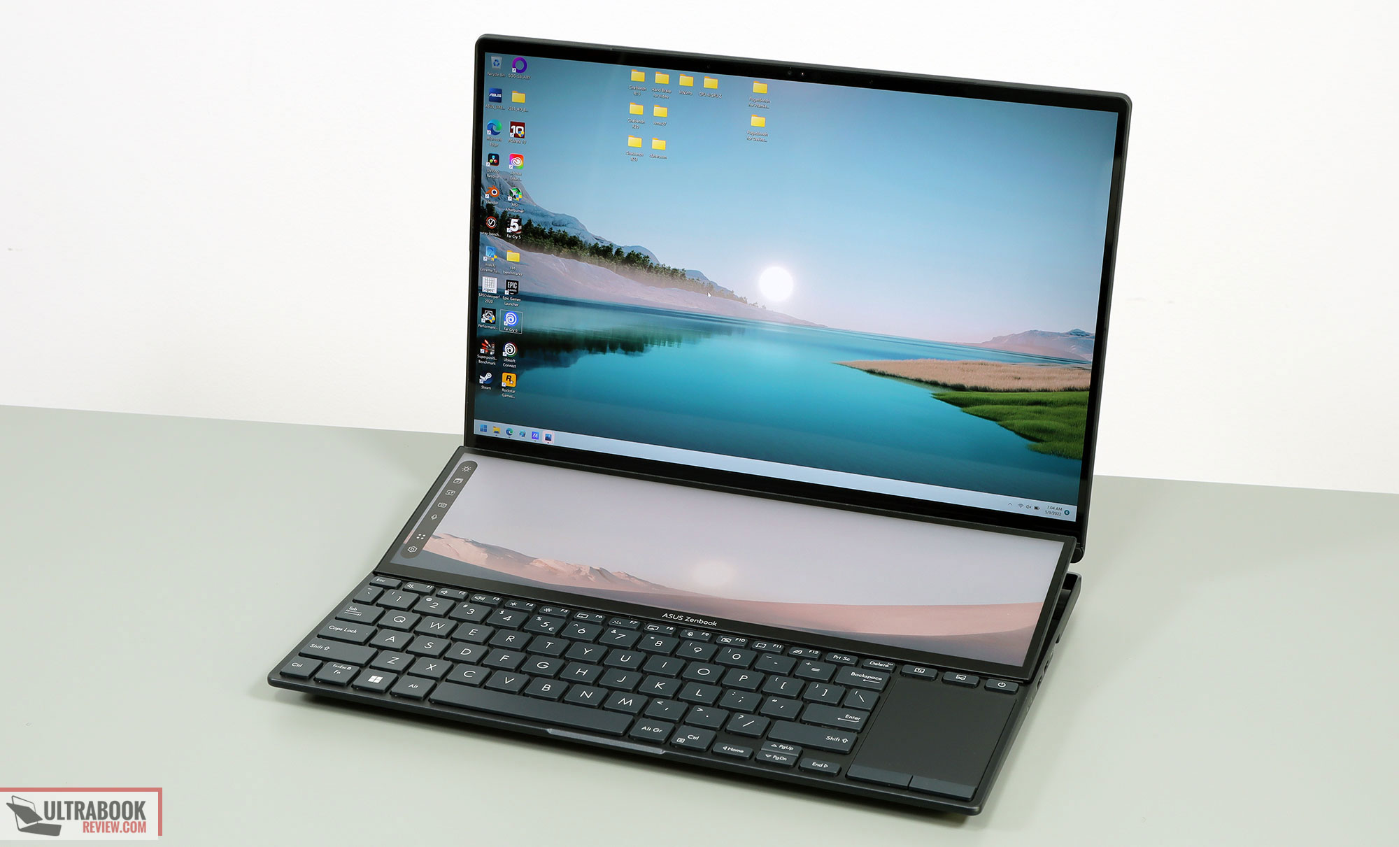Huawei MateBook D 16 2022 review - Multimedia laptop now in 16:10 format  and with number pad -  Reviews