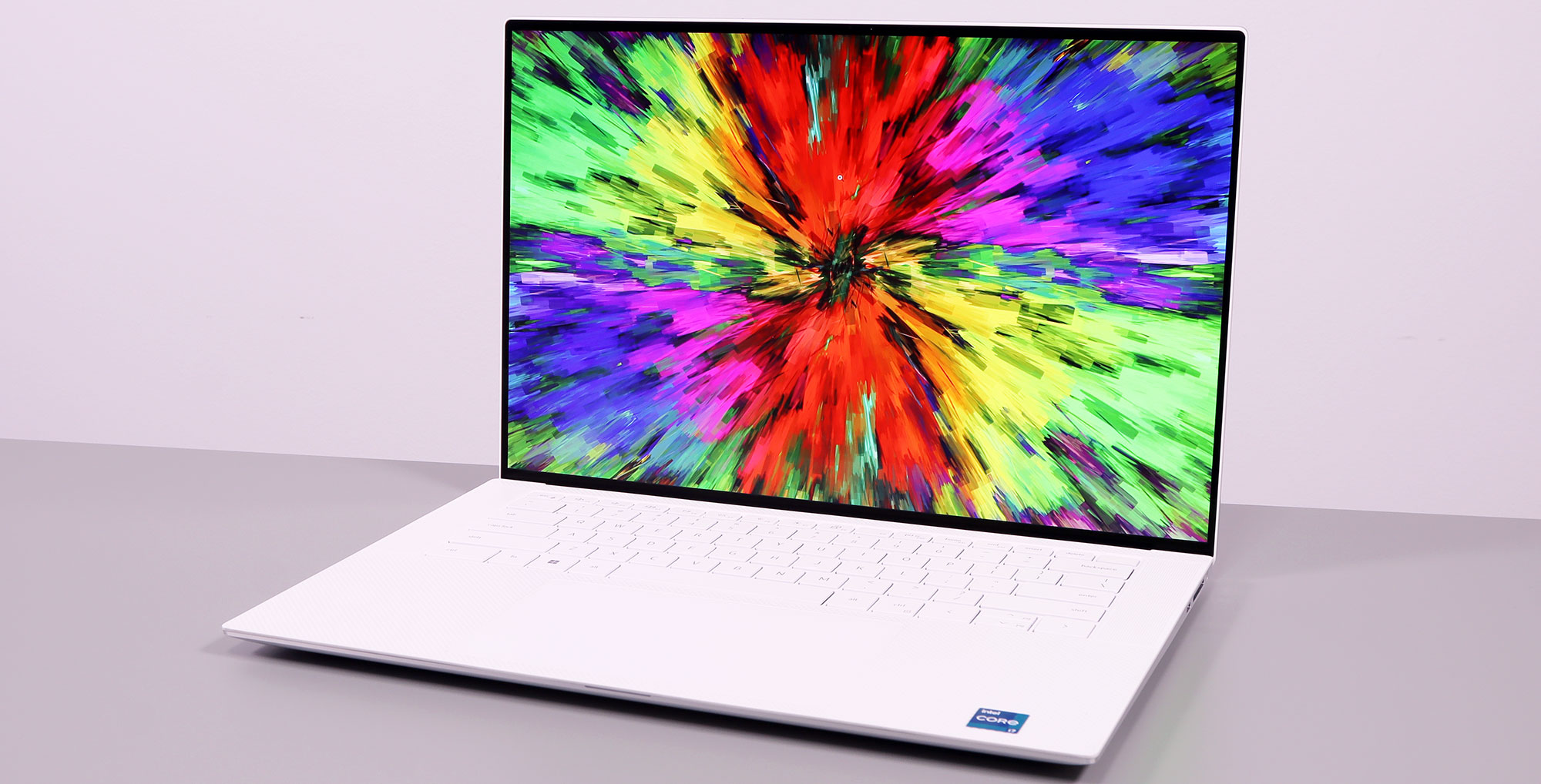 Samsung Unveils 15.6-Inch Ultra-HD OLED Display for Laptops