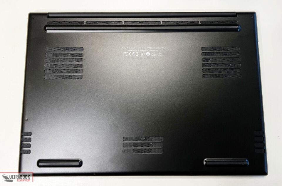 Razer Blade 18 review (18-inch laptop, i9, RTX 4070)