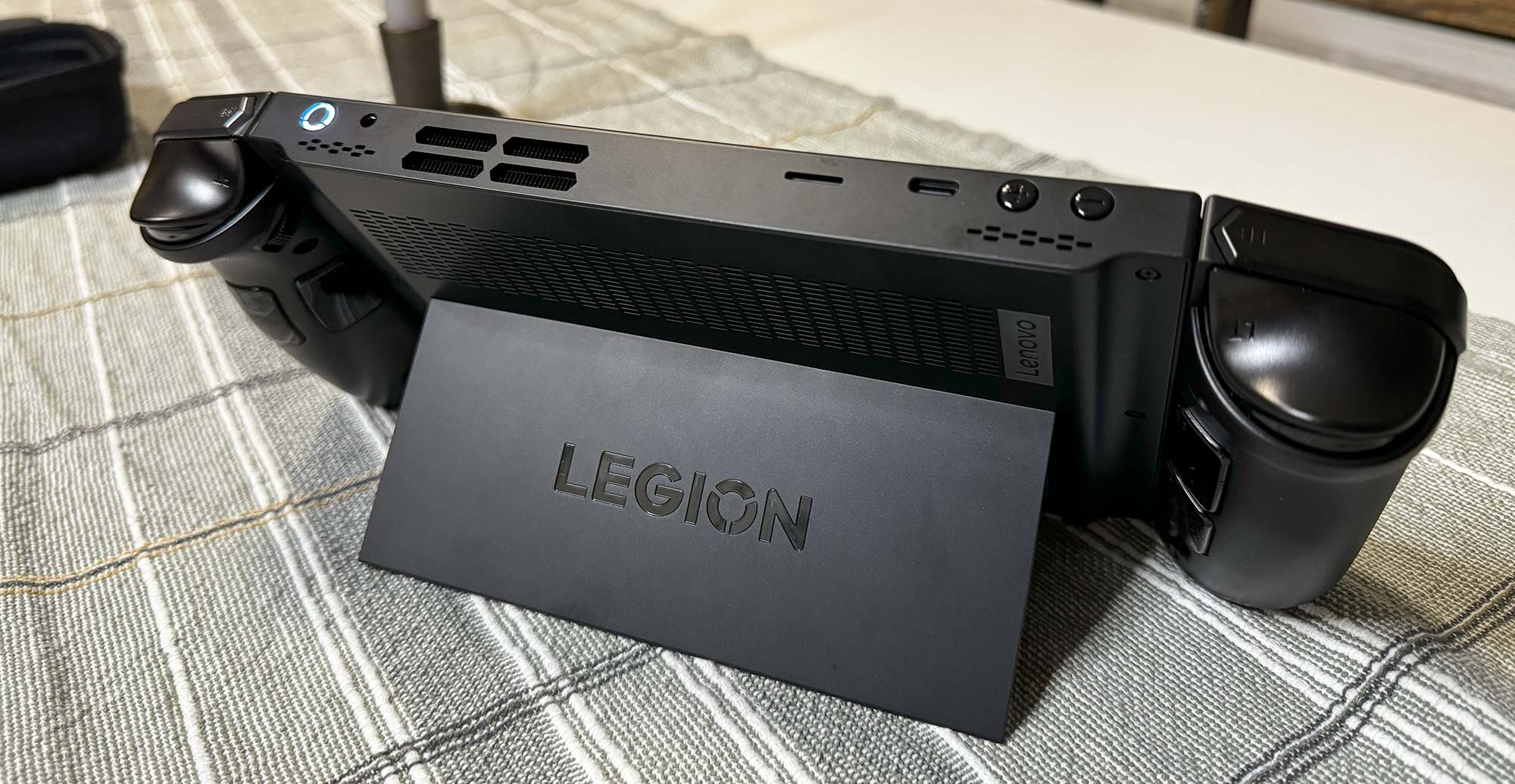 Lenovo Legion Go, primeras impresiones de la consola portátil con Ryzen Z1  Extreme